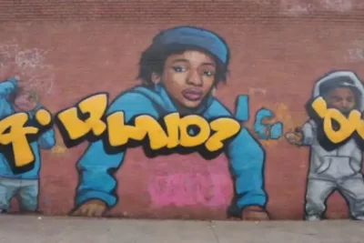 Mural vibrante con arte callejero de hip hop latino